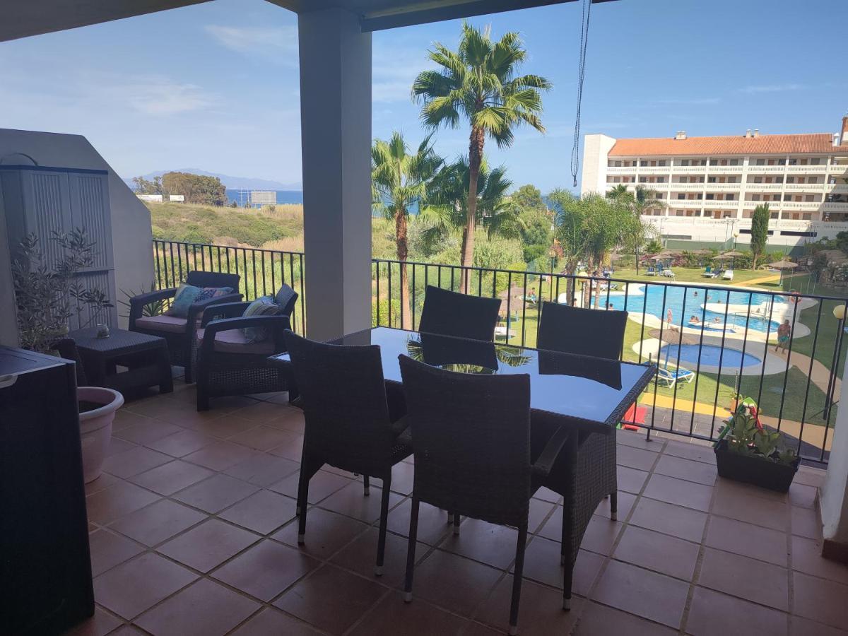 Apartamento Junto A La Playa Zona Tranquila Manilva Esterno foto